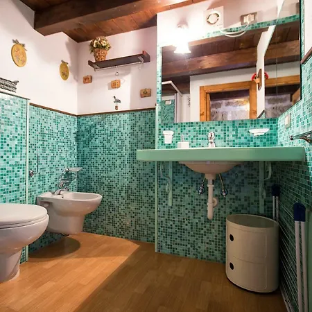 Emerald In Historic Center אלגהרו