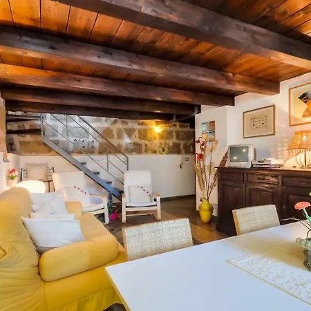 Appartamento Old Town Emerald By The Sea In The Coral Riviera *